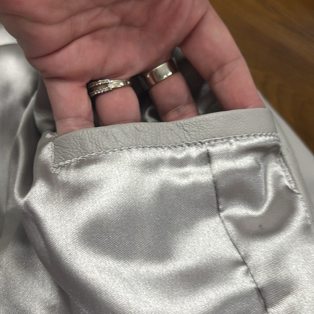 GUILLAUME Grey Leather Jacket - Picture 7 of 16